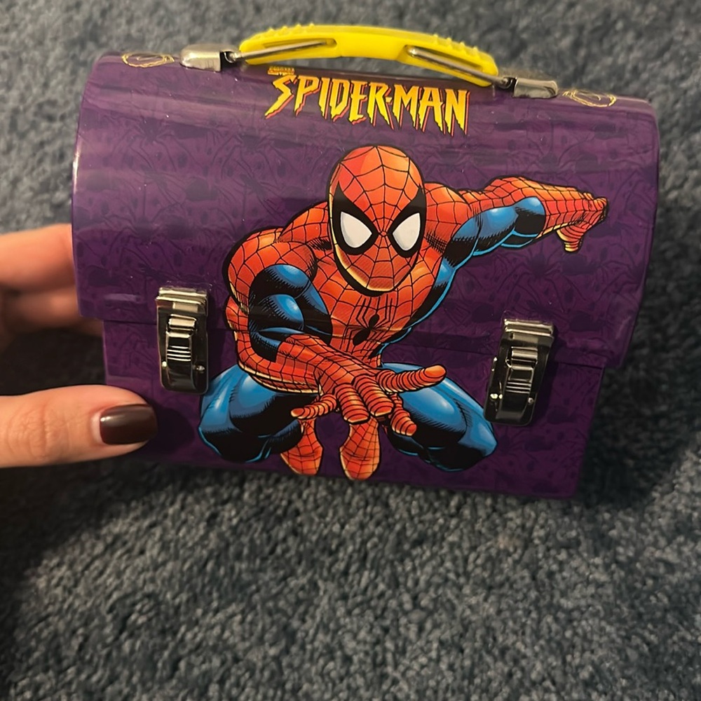 Spider man tin